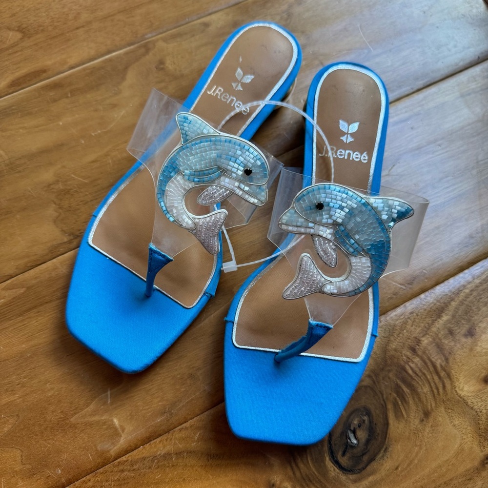 NWT J. Renee Rhinestone Dolphin Clear Vinyl Thong Sandals Sz 6 (no original box) - Picture 8 of 13
